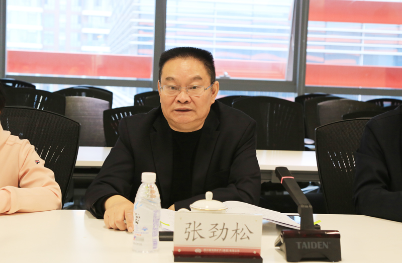 張勁松講黨課800 張勁松講黨課800