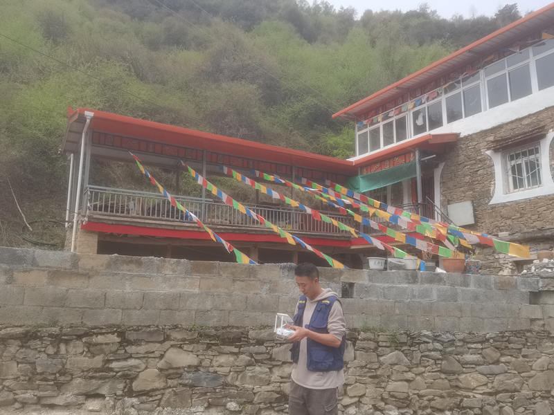 初春宇在馬爾康地災排查現場工作 初春宇在馬爾康地災排查現場工作